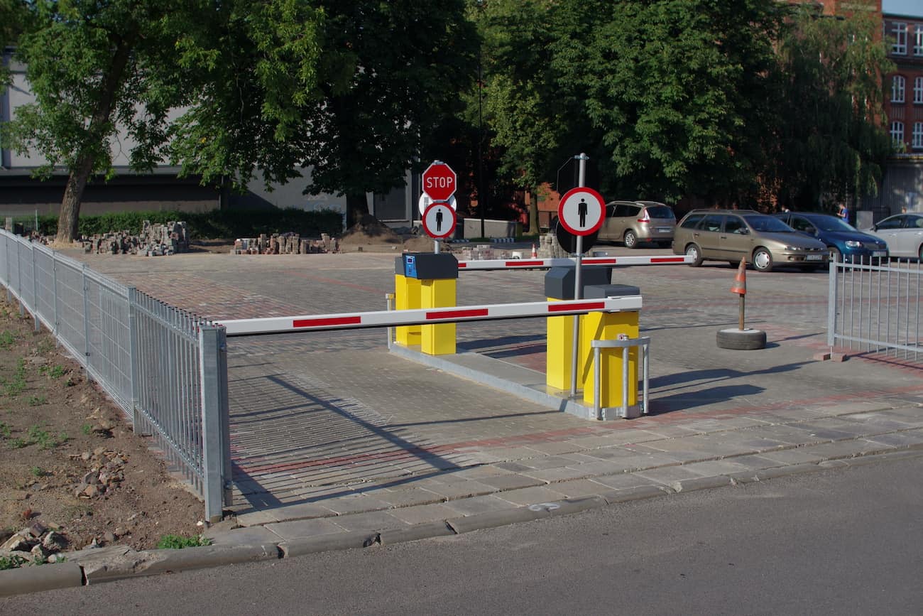 porte de barrière de stationnement de voiture